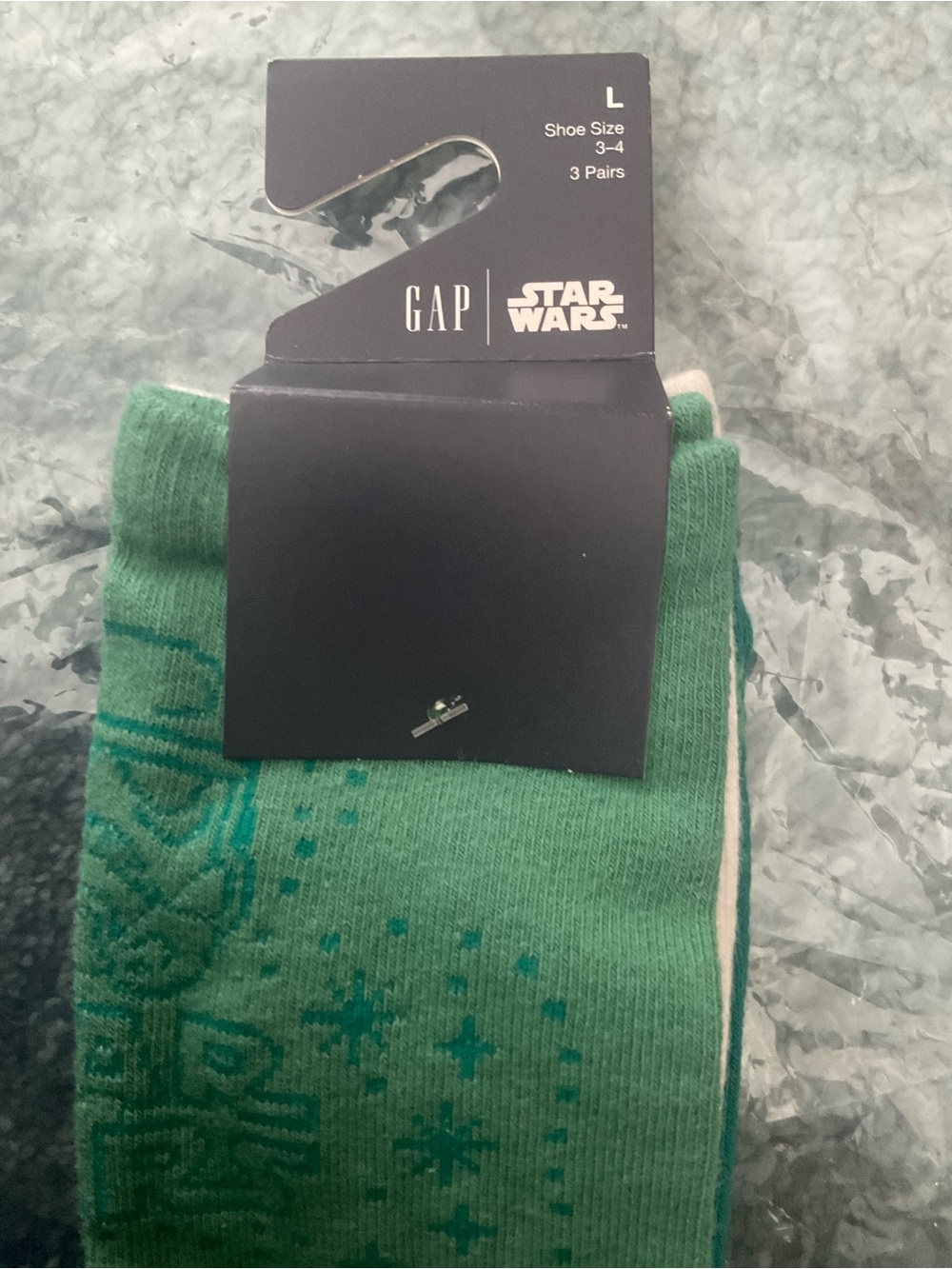 GAP Star Wars Green Crew Socks - 2- 3 Packs 6 socks total